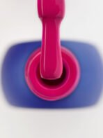 TOUCH 09 – malinowo-różowy kryjący lakier hybrydowy z połyskiem, 9 ml