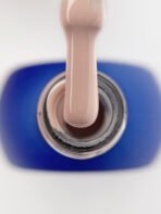 TOUCH 04 – nude beżowy kryjący lakier hybrydowy z połyskiem, 9 ml