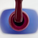 TOUCH 14 – wiśniowo-czerwony kryjący lakier hybrydowy z połyskiem, 9 ml