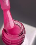 NAILSOFTHEDAY Cover Base 47 – Baza hybrydowa Intensywny Róż półtransparentna 10 ml - obrazek 4