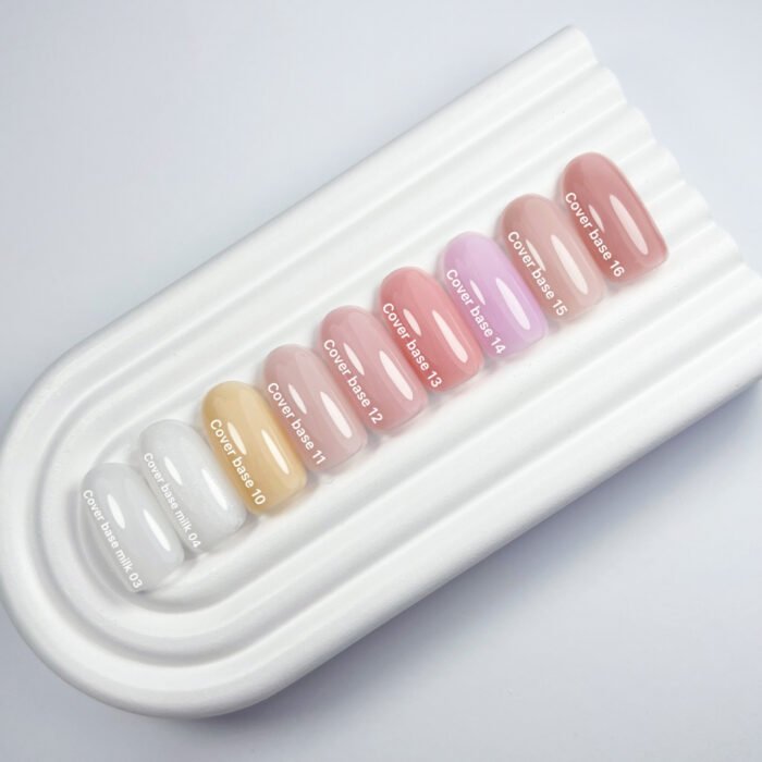 NAILSOFTHEDAY Cover Base NEW Milk 03 – półprzezroczysta mleczna baza hybrydowa, 10 ml - obrazek 2