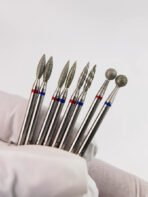 TOUCH frez diamentowy płomyk ostry niebieski 2,3 mm do opracowania skórek i wałów okołopaznokciowych