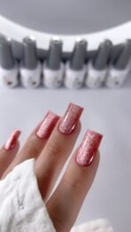 Lakier Hybrydowy LC04 – Lux Collection Cat’s Eye 04 8 ml – satynowy efekt kociego oka - obrazek 3