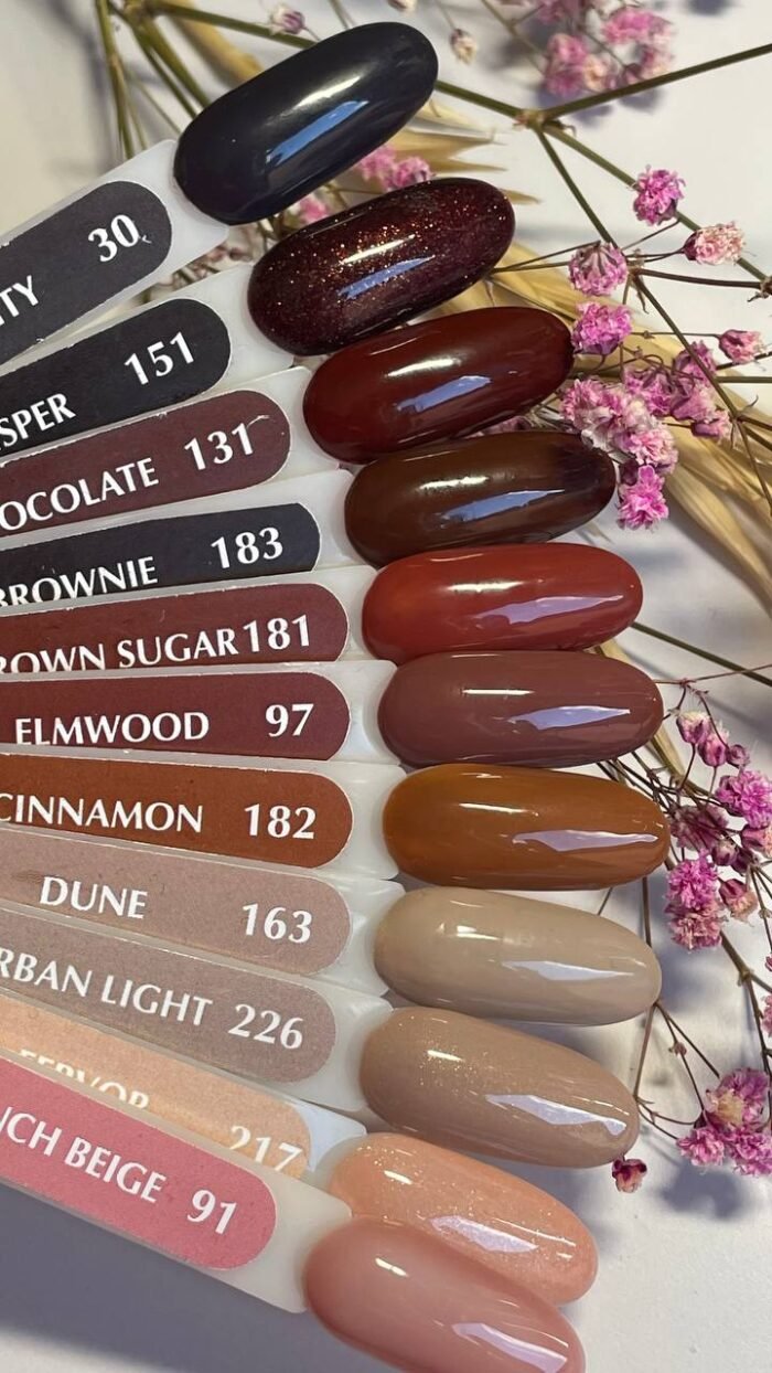 Lakier Hybrydowy Atica Elmwood – 8 ml – ciepły brązowo-beżowy odcień z kolekcji GPM097 - obrazek 2