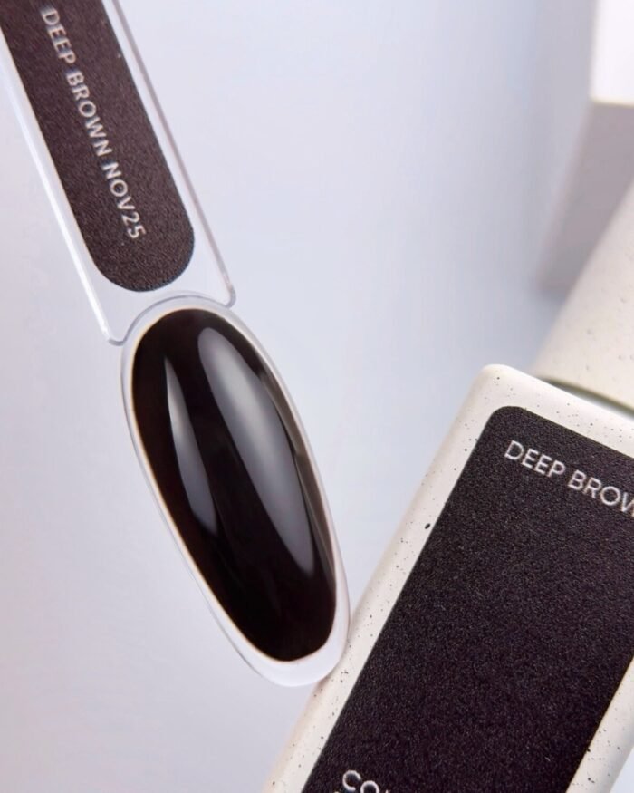 NAILSOFTHEDAY Color of the month November 2025 Deep Brown – czekoladowy lakier hybrydowy, 10 ml - obrazek 3