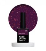 NAILSOFTHEDAY Malbec base Potal 03 ciemno-fioletowa witrażowa baza hybrydowa ze złotymi płatkami 10 ml