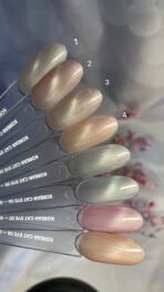 NAILSOFTHEDAY Korean cat eye 02 – jasno-różowy lakier hybrydowy z efektem „kocie oko”, 10 ml - obrazek 2