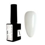 Top kamuflujący mleczny Daisy Milk #0001 kolor na tipsie próbka